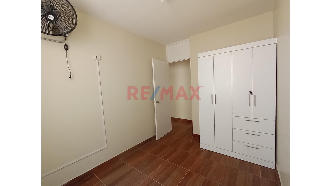 Departamento En Alquiler  En 1 Er Piso Con Cochera, Lavanderia  Y  Aire Acondicionad — foto 13