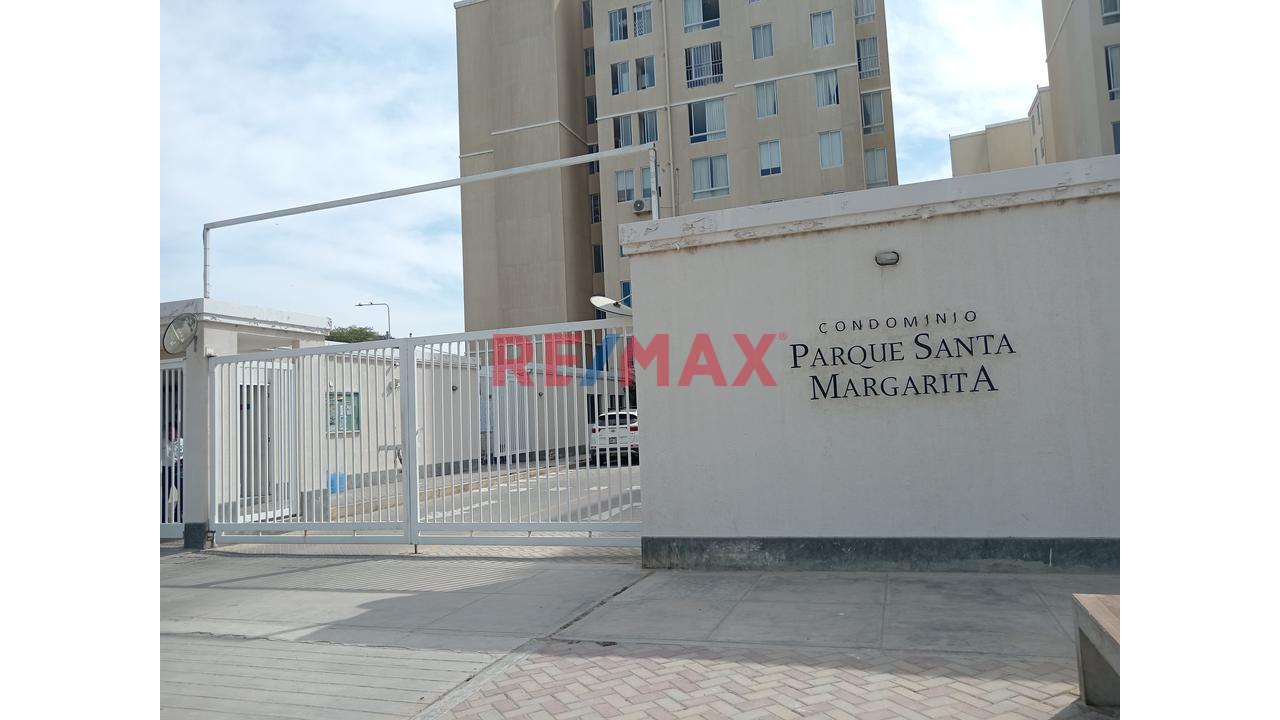 Departamento En Alquiler En 1 Er Piso Con Cochera, Lavanderia Y Aire Acondicionad