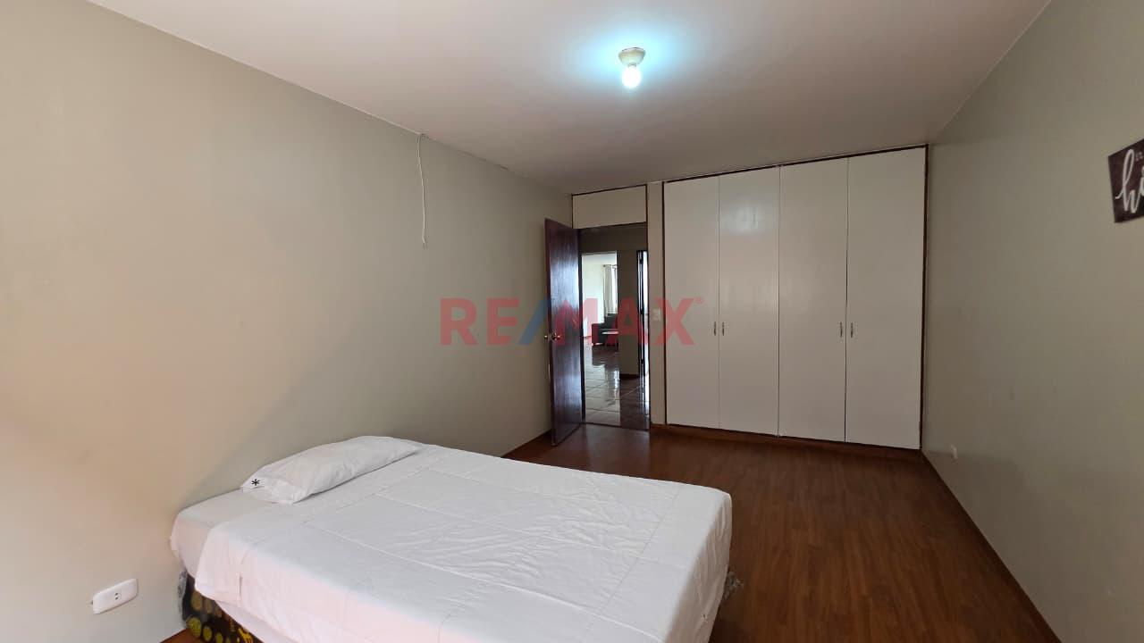 Amplio Departamento En Av. Pardo - Miraflores — foto 5