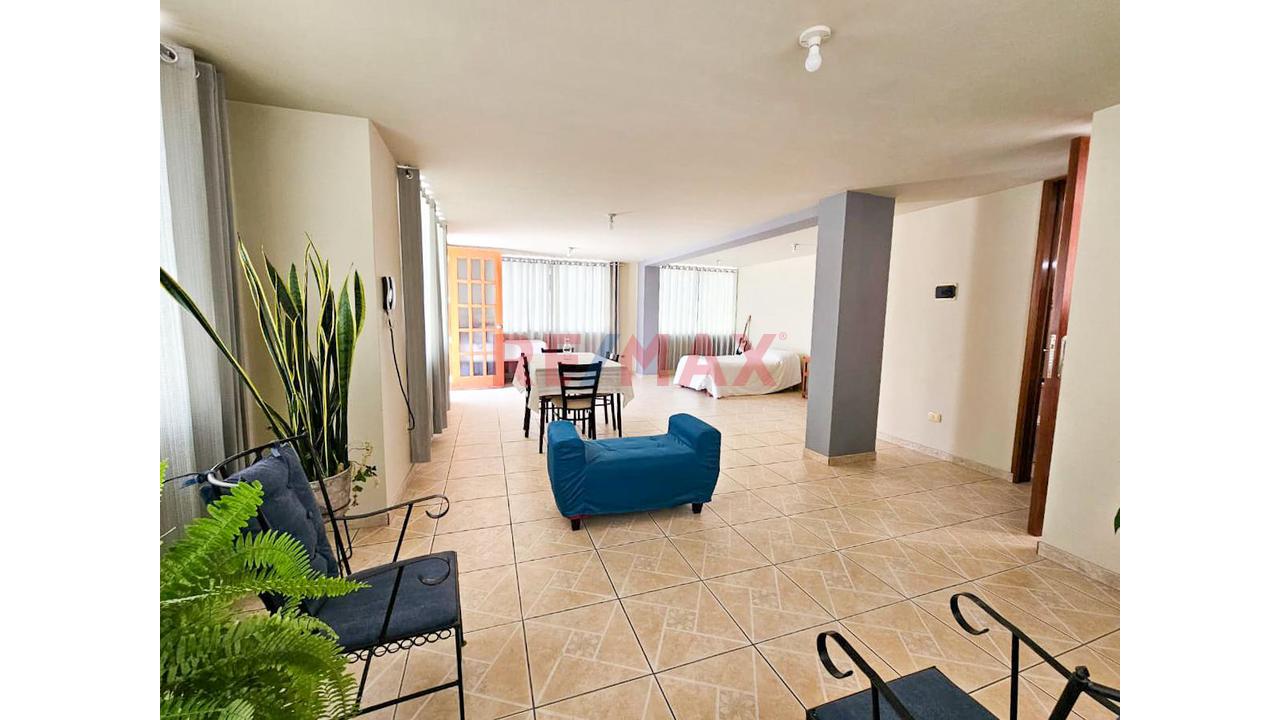 🏡✨ Tríplex Con Terraza En Residencial Lara – Socabaya ✨🏡 - 5