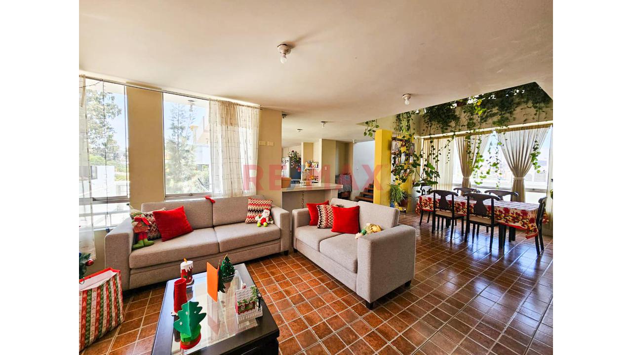 🏡✨ Tríplex Con Terraza En Residencial Lara – Socabaya ✨🏡 - 7