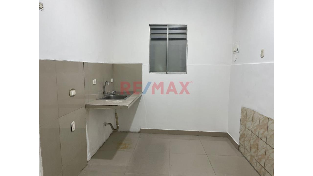 Venta De Amplio Departamento De 159M2 En Smp — foto 6