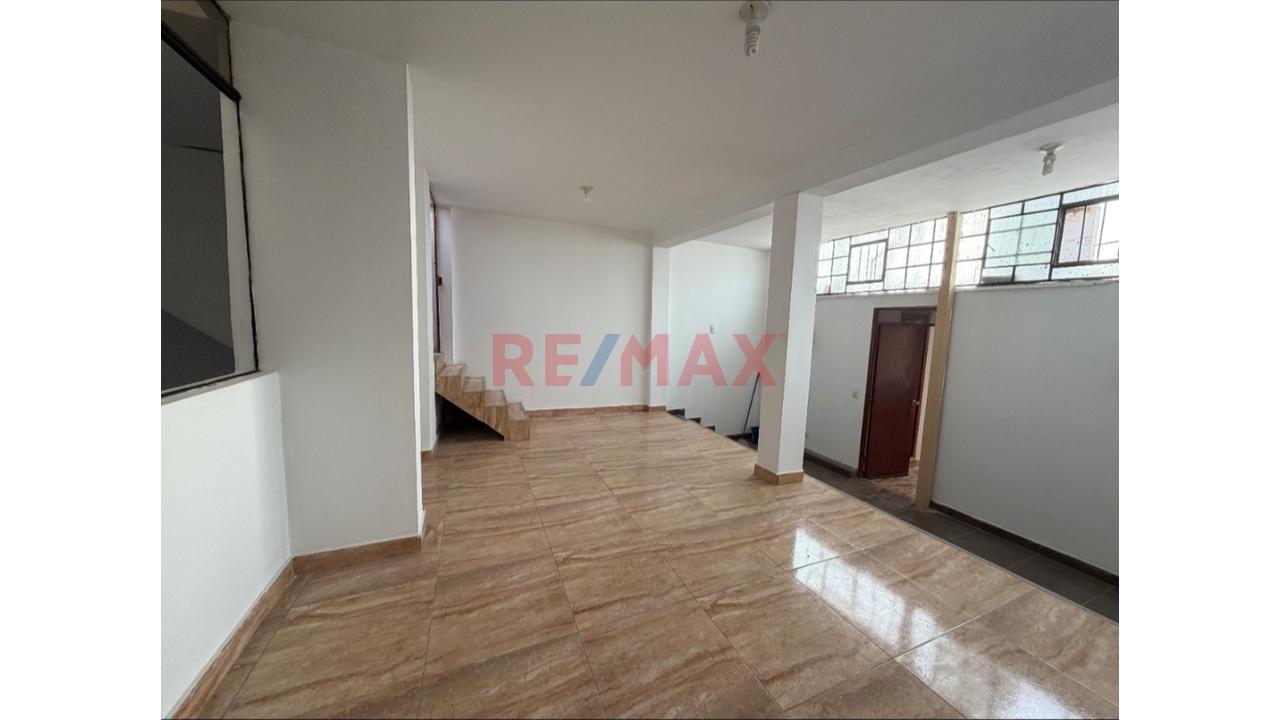 Gran Oportunidad De Inversión Y Vivienda En Chincha - 3