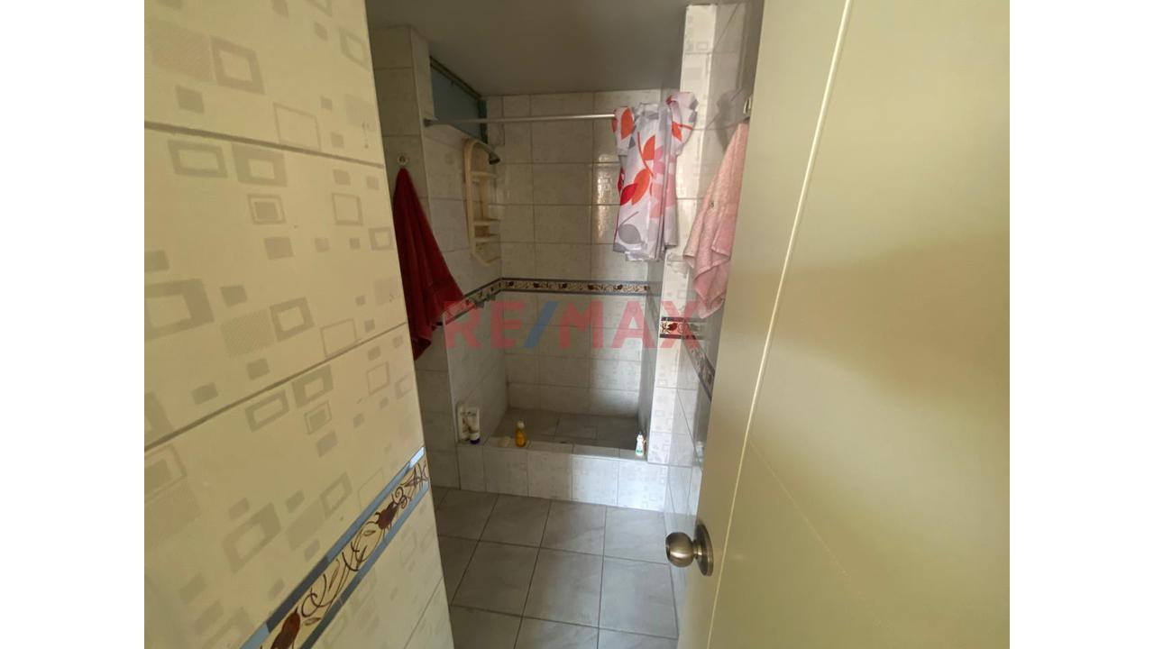 Departamento En Venta En Ate Torres De Santa Clara Ii - 7