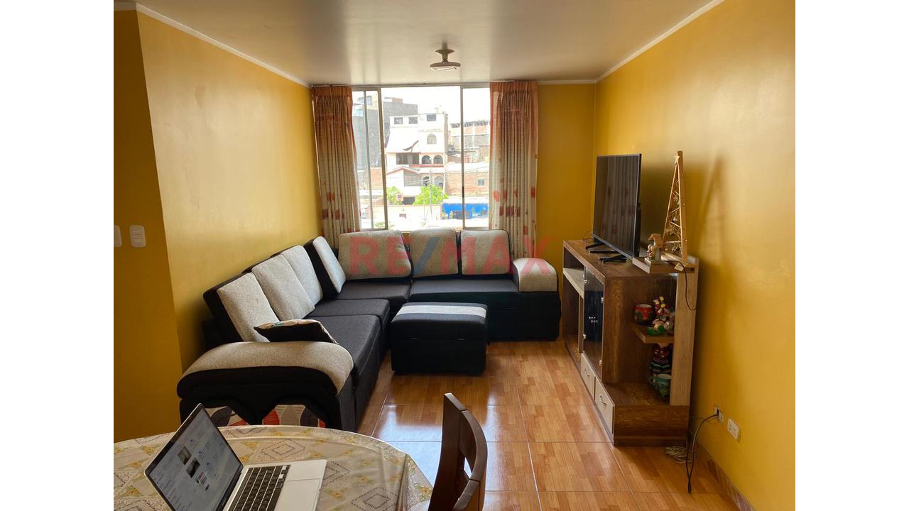 Departamento En Venta En Ate Torres De Santa Clara Ii - 11