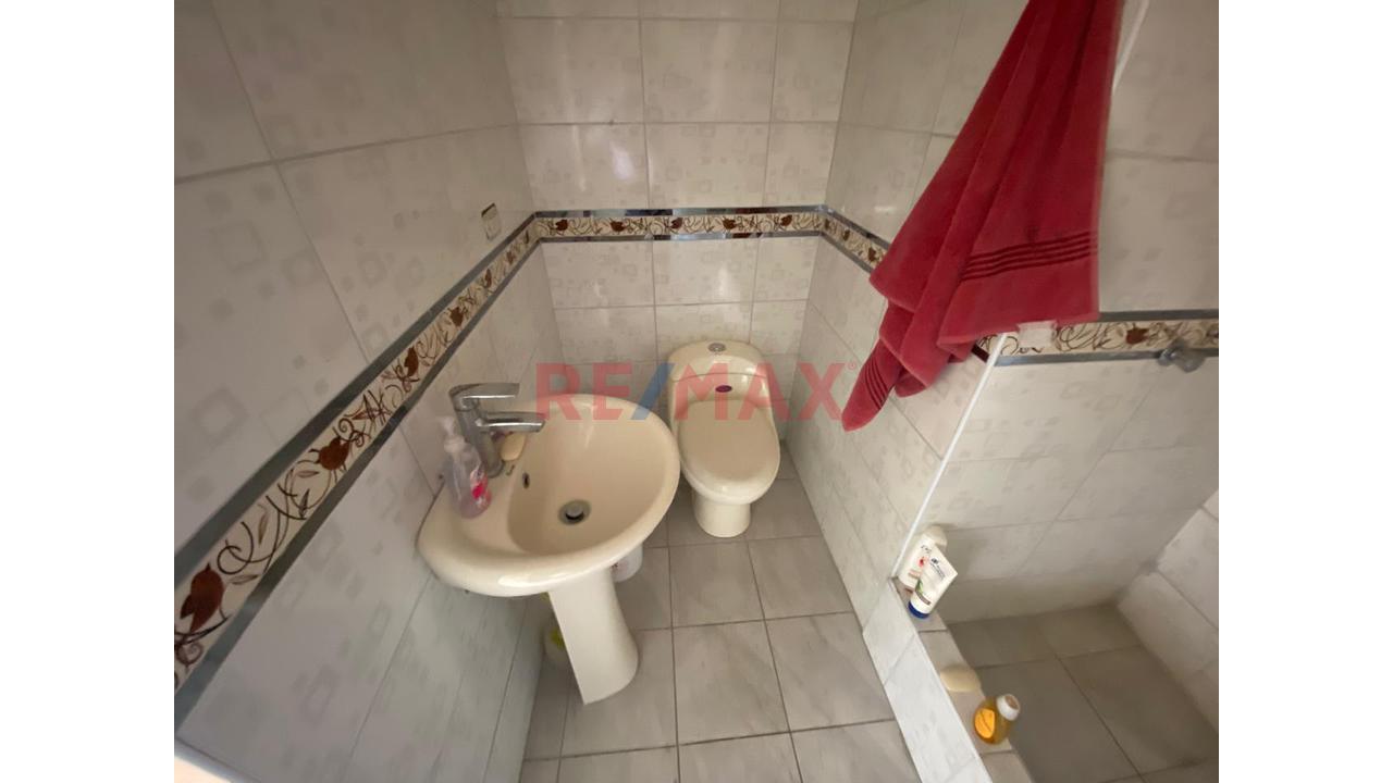Departamento En Venta En Ate Torres De Santa Clara Ii - 4