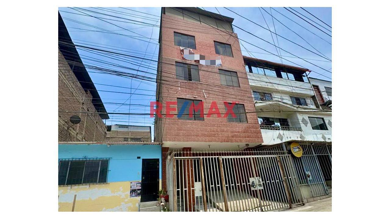Edificio De 5 Pisos Con 8 Departamentos + Local Comercial