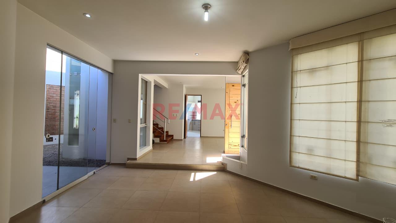 Venta De Casa En Condominio En La Res. La Angostura - 5