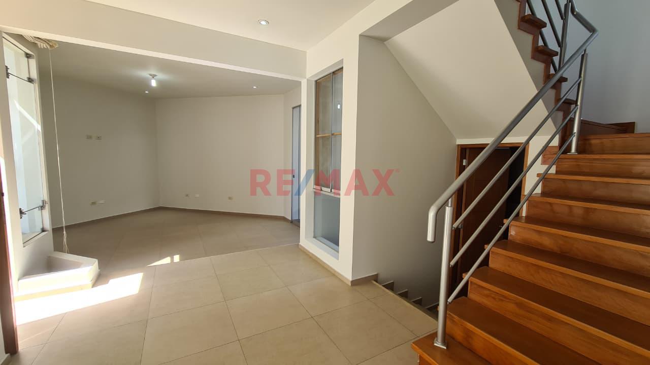 Venta De Casa En Condominio En La Res. La Angostura - 6