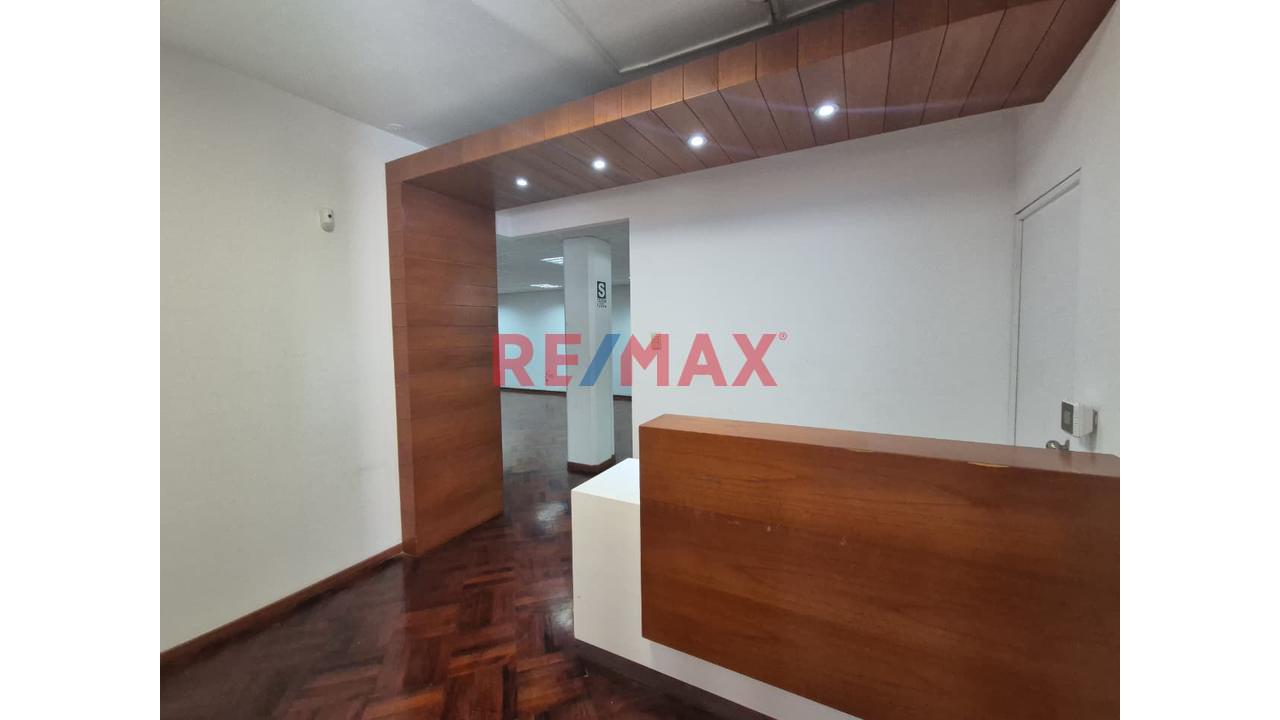 Alquiler De Local Comercial (1Er Y 2Do Piso) - San Isidro (Corpac) - 8