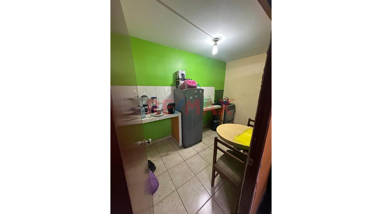 Alquiler De Casa + Local Comercial En Plena Avenida - 4