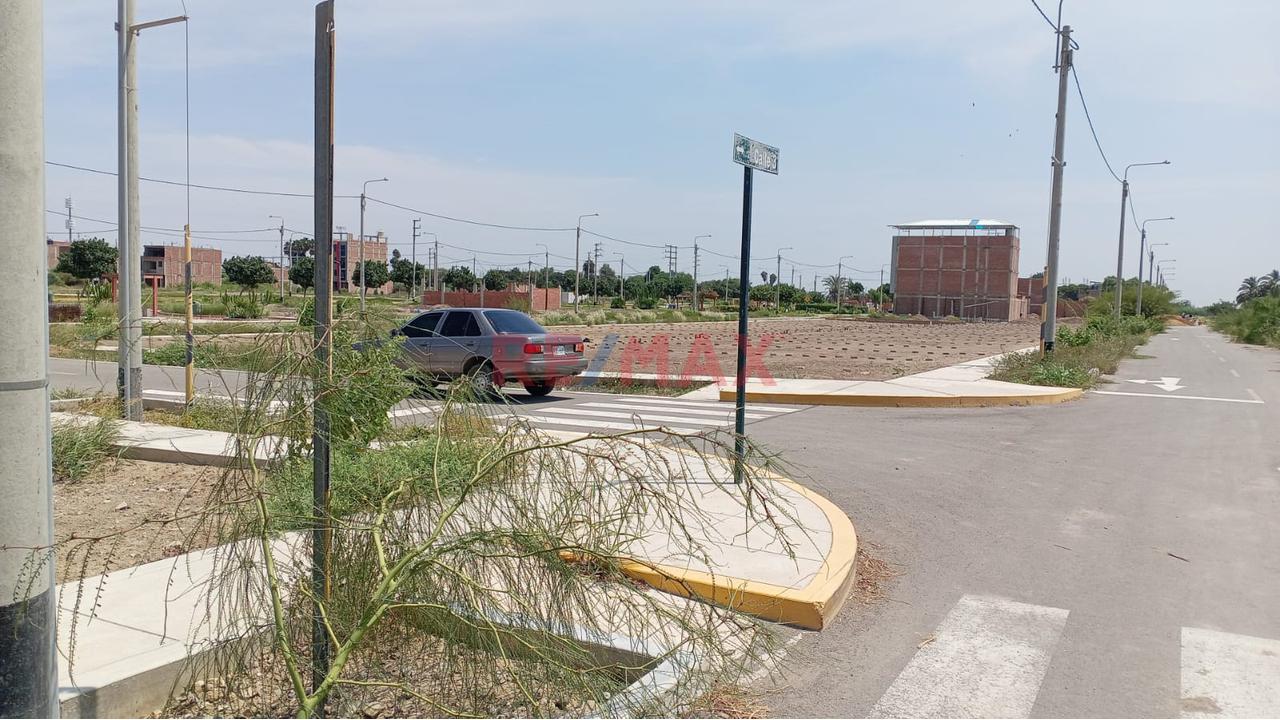 Terreno Urbano En Venta La Alameda Lambayeque - 3