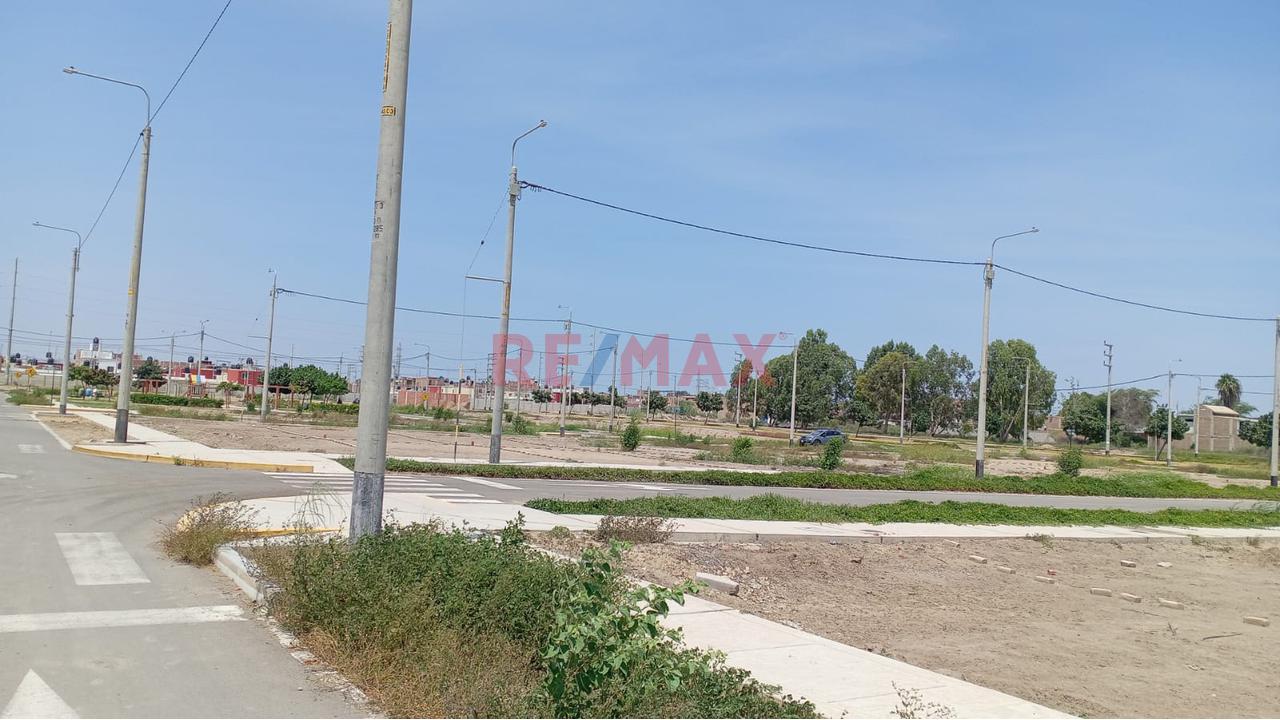 Terreno Urbano En Venta La Alameda Lambayeque - 5