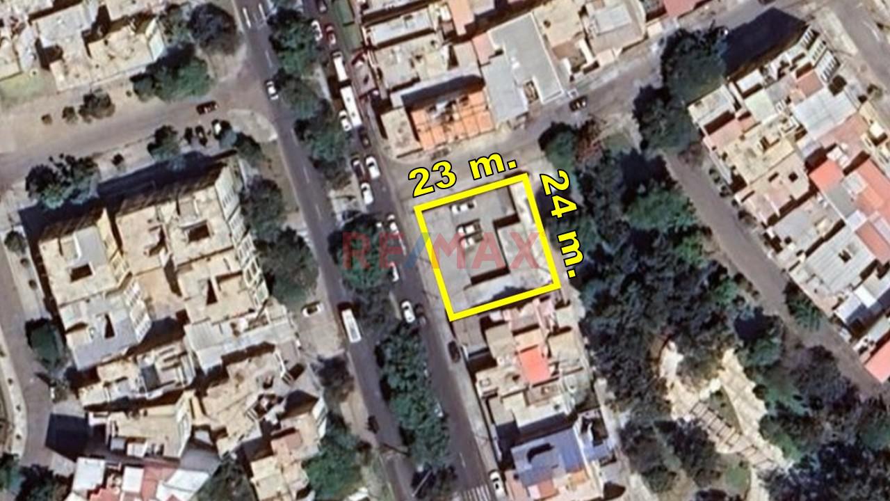 Excelente Oportunidad En Ubicación Estratégica 550M2 - 3