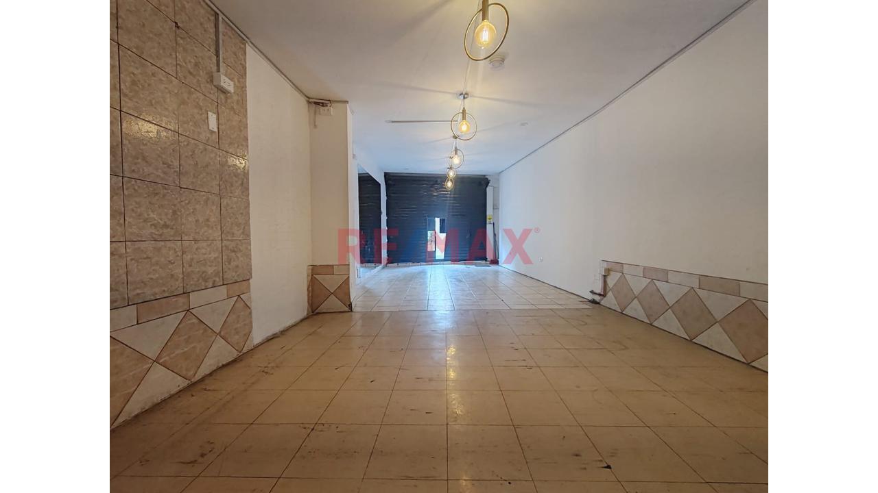 Alquiler De Local Comercial En Zona Estratégica - Los Olivos — foto 6