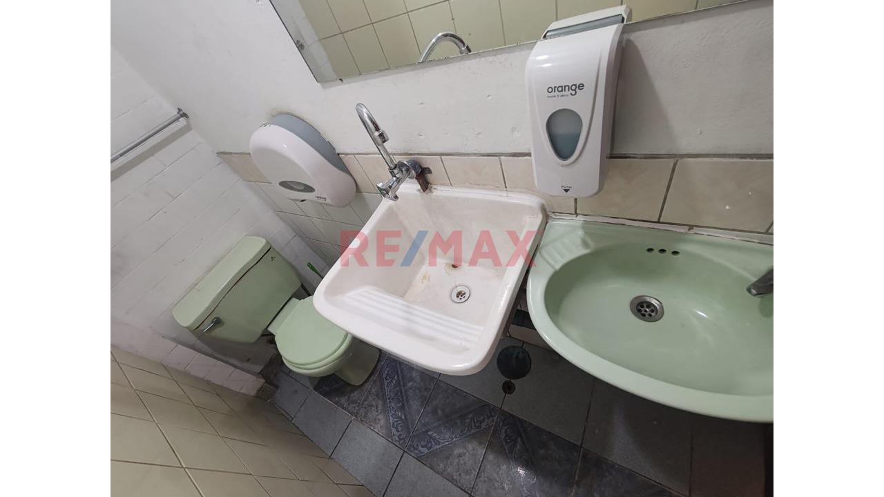 Alquiler De Local Comercial En Zona Estratégica - Los Olivos — foto 8