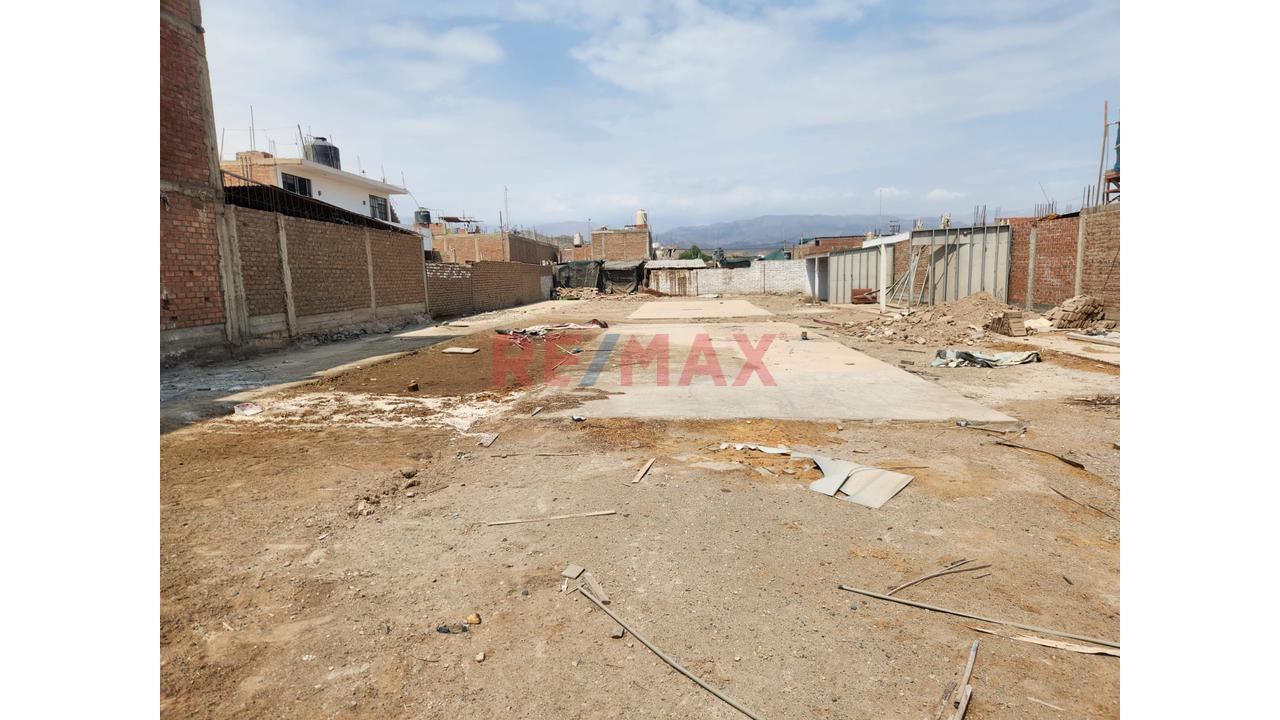 Terreno En Quilmana De 1,006M2 Zona Comercial En Avenida — foto 2