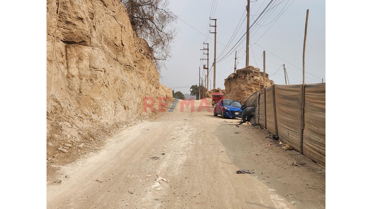 Terreno De 7,500M2 En Nieveria - Lurigancho - 4