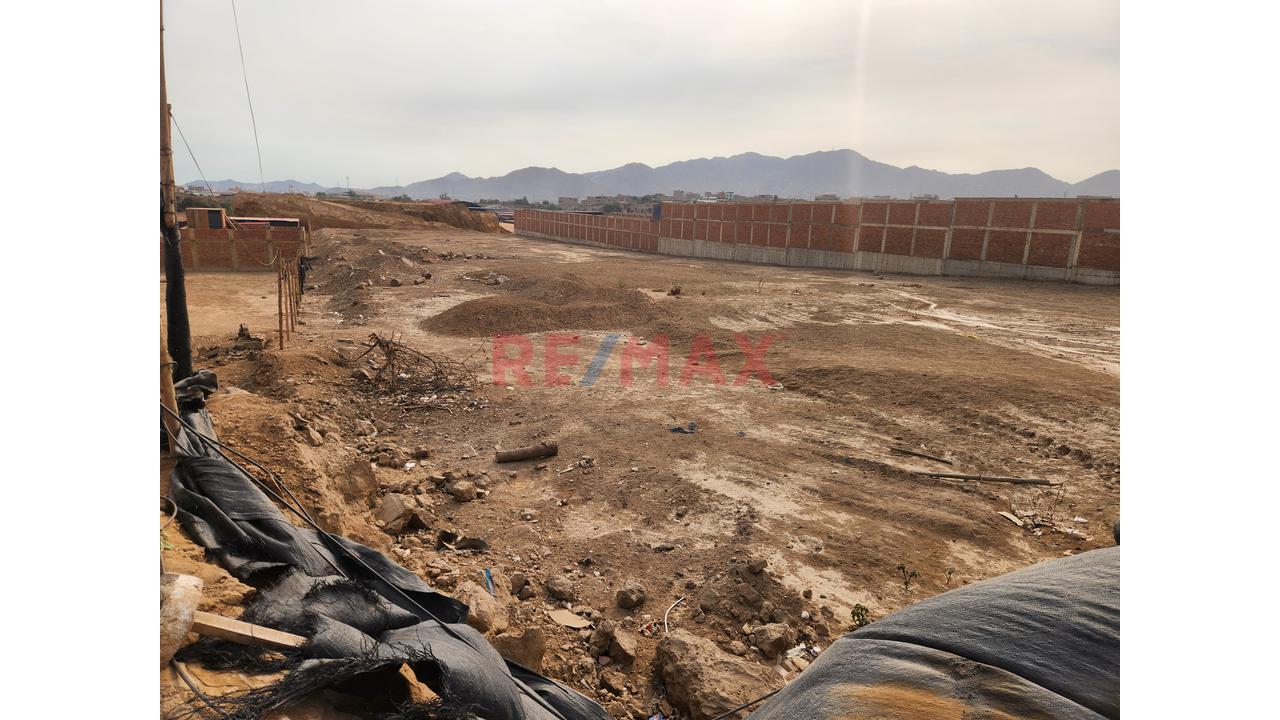 Terreno De 7,500M2 En Nieveria - Lurigancho - 1