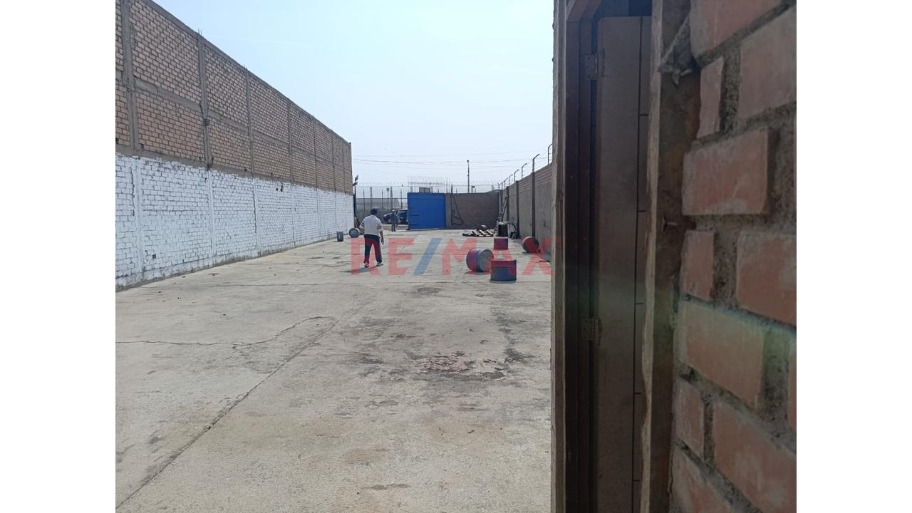Alquiler De Almacén De 500 M2 - A Un Paso De La Av. Los Ferroles - Callao — foto 3