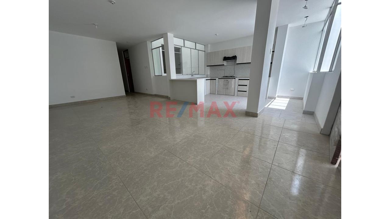 🏡 ¡Departamento En 2Do Piso De 105 M2 De Estreno En Puente Piedra! - 3