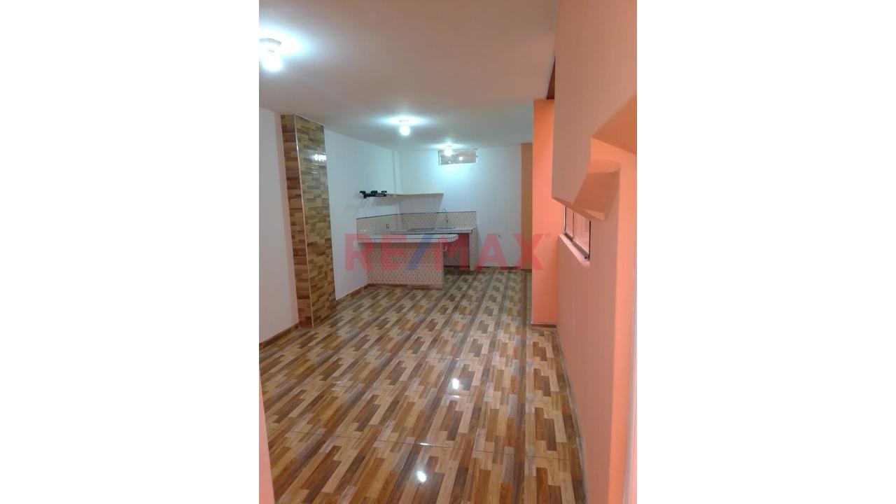 Local comercial de 535 m² en La Perla — foto 4