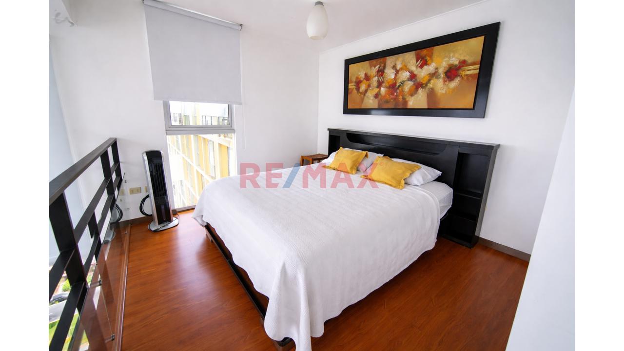 Venta De Departamento Dúplex Con Terraza Soñada En Miraflores — foto 13