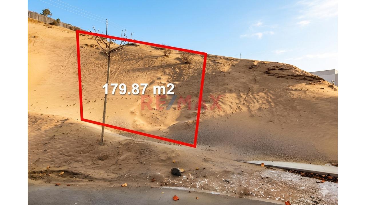 Terreno de 180 m² en Mala — foto 2