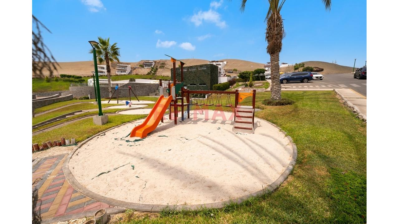 Terreno de 180 m² en Mala — foto 5