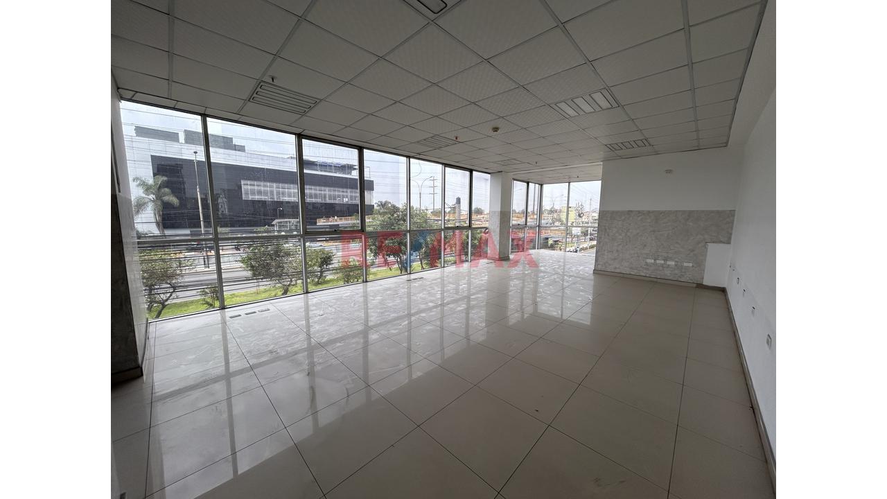 🏢 Edificio Corporativo En Alquiler – Ubicación Estratégica En Av. Circunvalación, Ate - 6