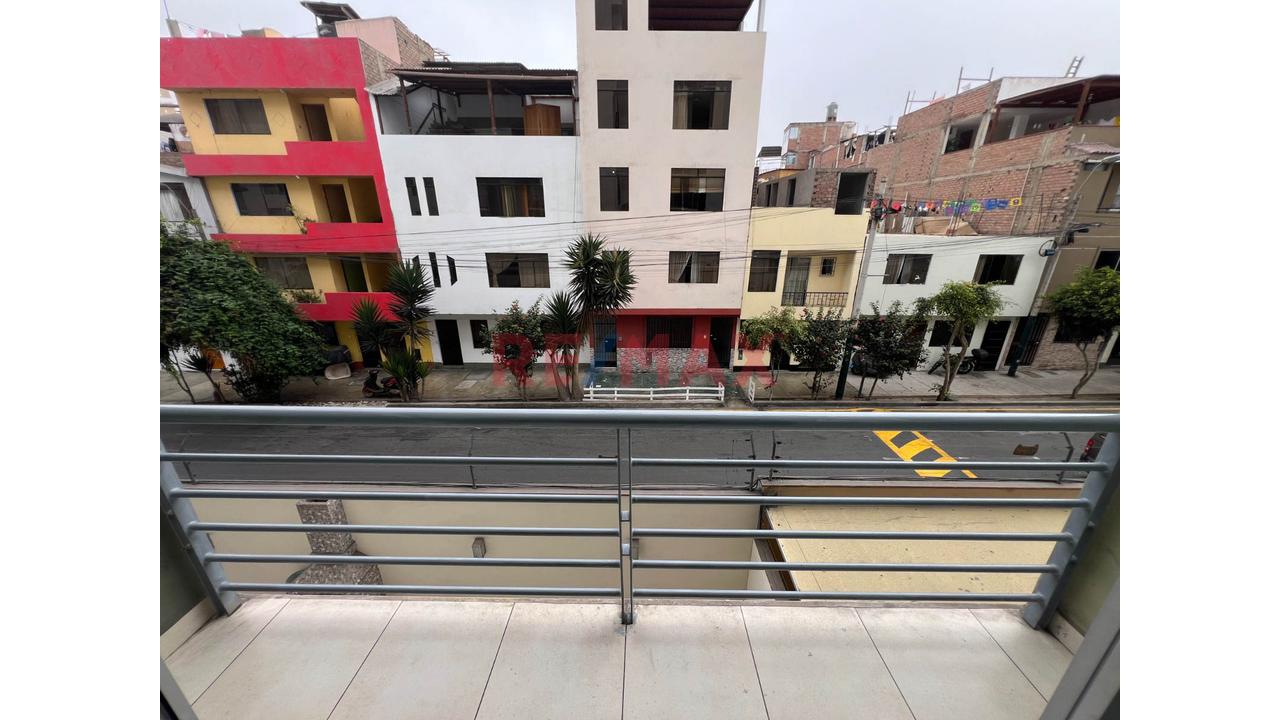 Venta Departamento Con Piscina 3Hab + Est En Surco Condominio Florencia — foto 2