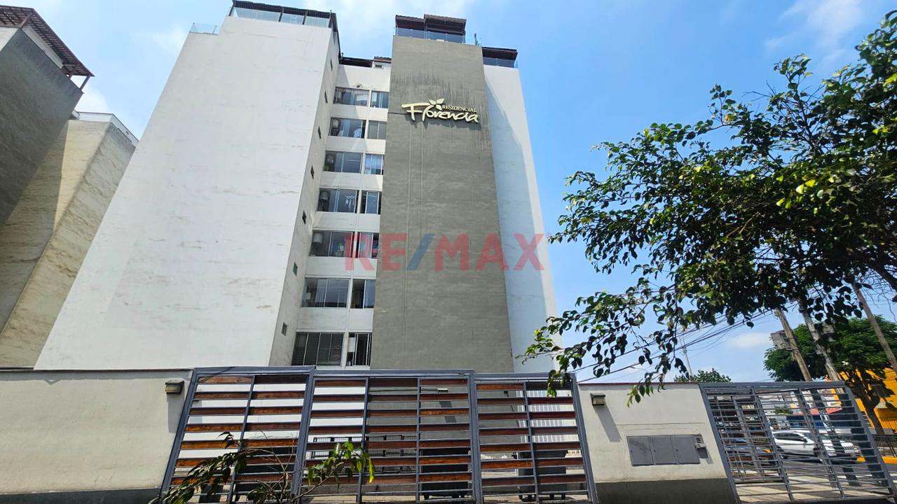 Venta Departamento Con Piscina 3Hab + Est En Surco Condominio Florencia