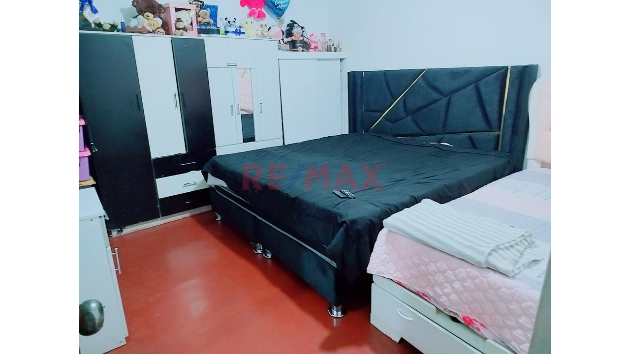 Se Vende Casa En Buena Ubicación Cerca A Cancha De Futbol, Plaza De Armas De Laredo - 8