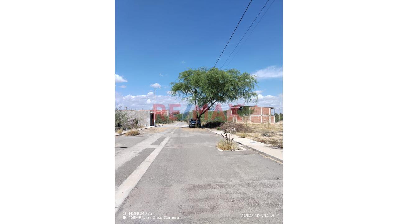 De Ocasión Se Vende Terreno En Boulevard Park Plaza