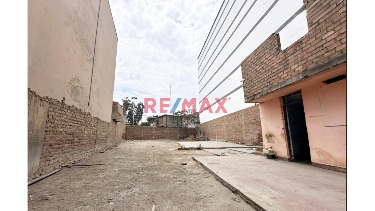 Venta De Terreno En Breña - 6