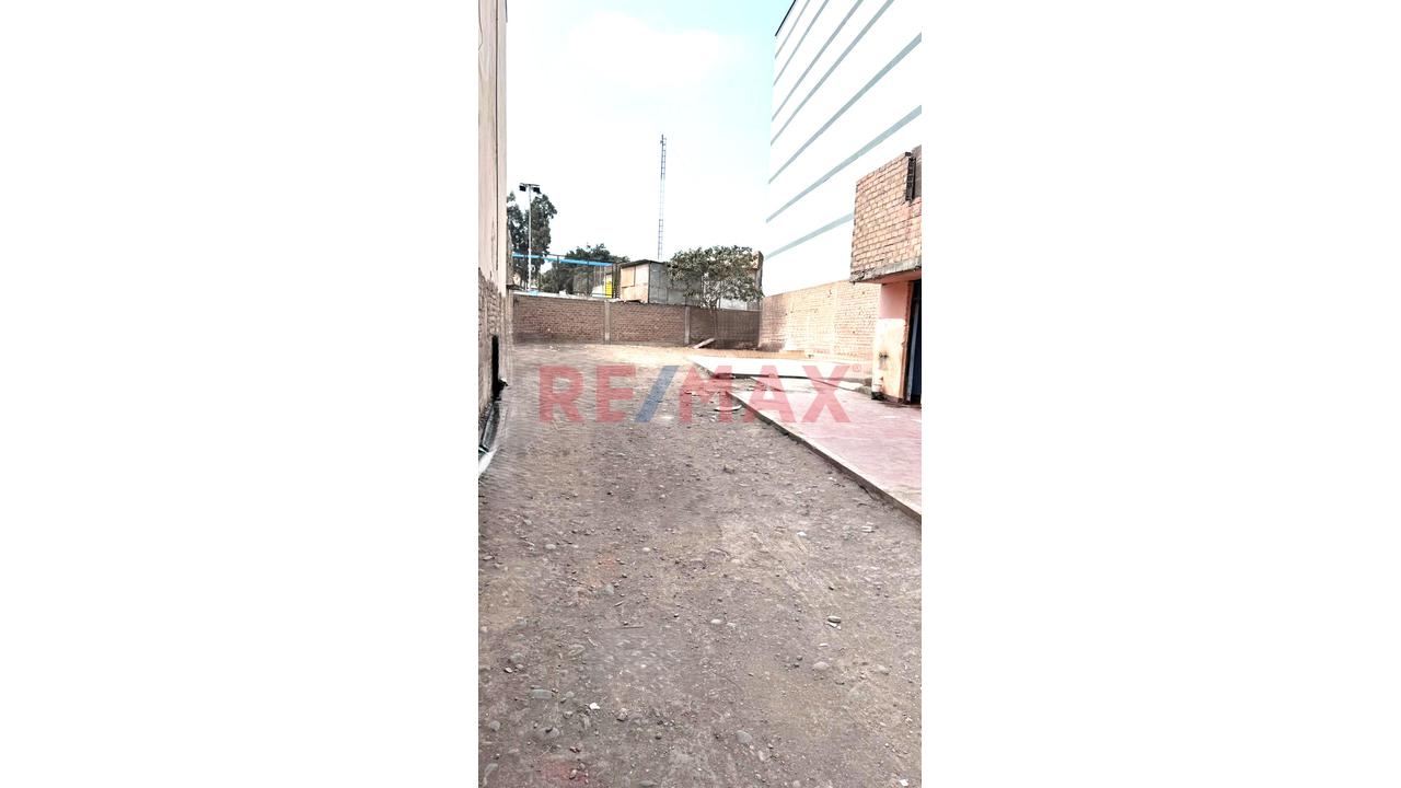 Venta De Terreno En Breña - 5
