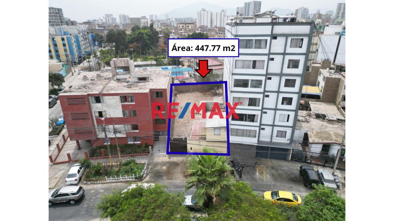 Venta De Terreno En Breña - 1