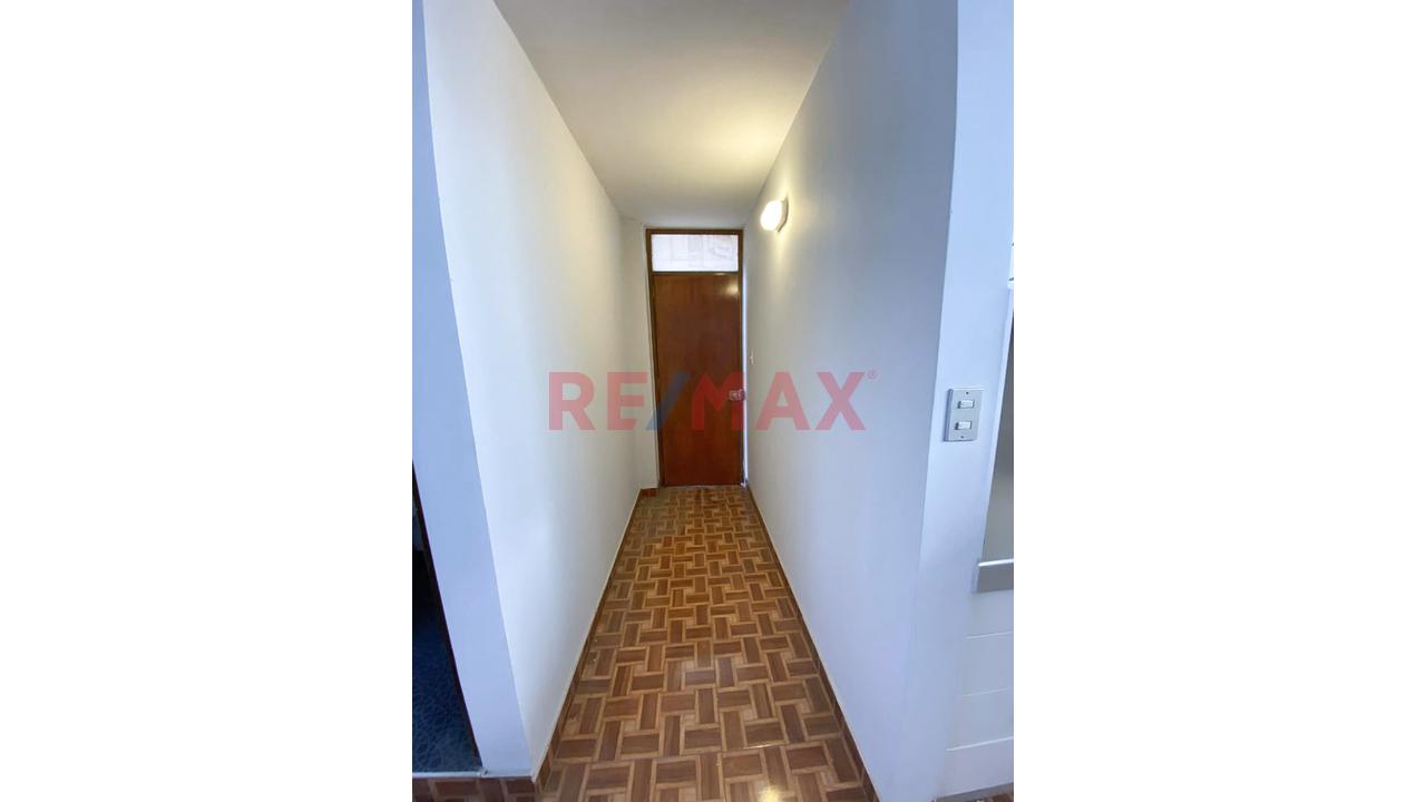 🏢Casa Rentable En Venta Con Mini Departamentos En La Esperanza - 11