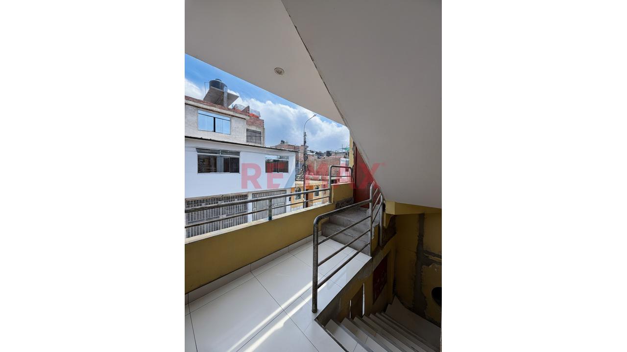 🏢Casa Rentable En Venta Con Mini Departamentos En La Esperanza - 13