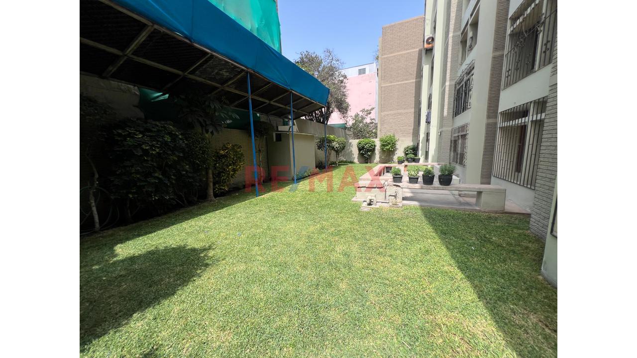 Ubicacion Esstrategica En Surquillo:¡No Dejes Pasar Esta Oportunidad! — foto 9