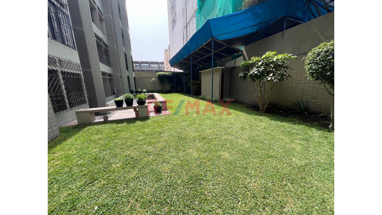 Ubicacion Esstrategica En Surquillo:¡No Dejes Pasar Esta Oportunidad! — foto 10