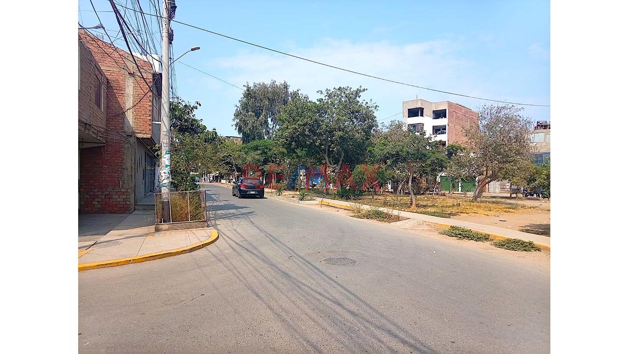 Terreno En Venta – Santa María Del Valle, San Martín De Porres — foto 2
