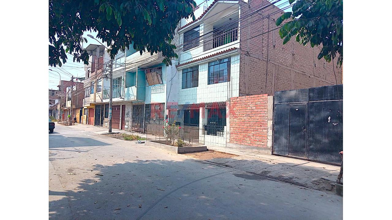 Terreno En Venta – Santa María Del Valle, San Martín De Porres — foto 8