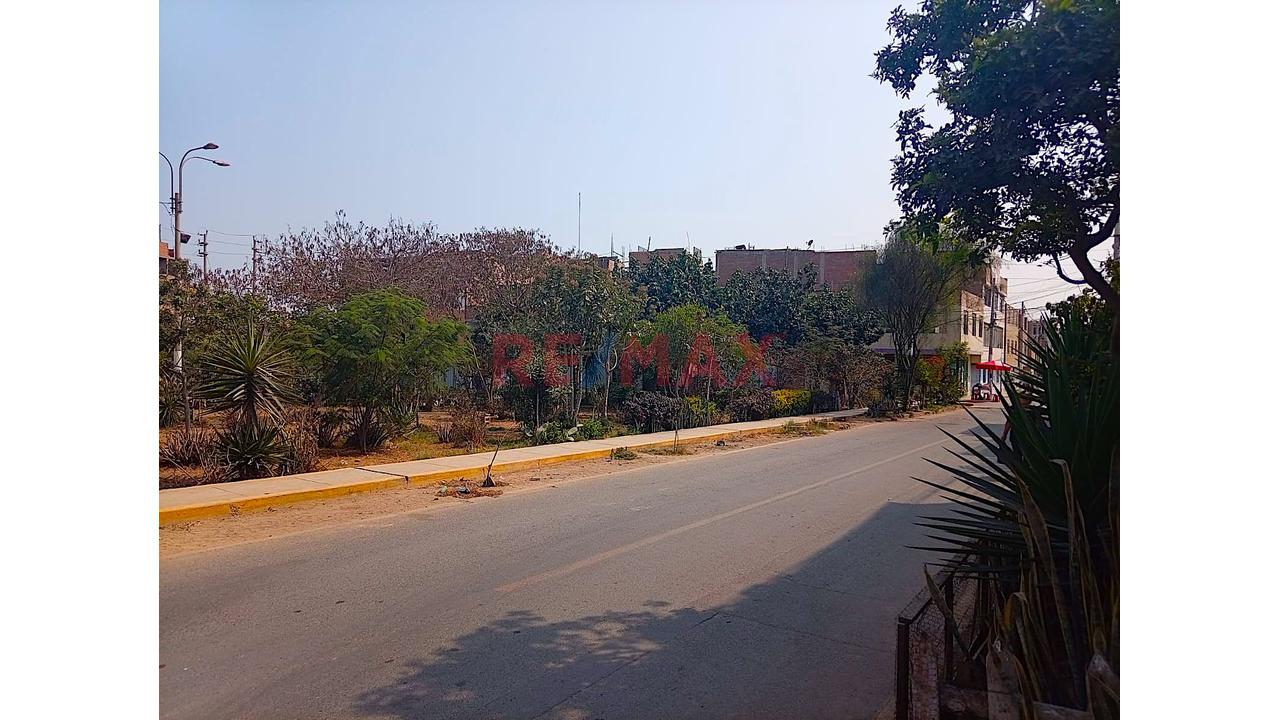 Terreno En Venta – Santa María Del Valle, San Martín De Porres — foto 3