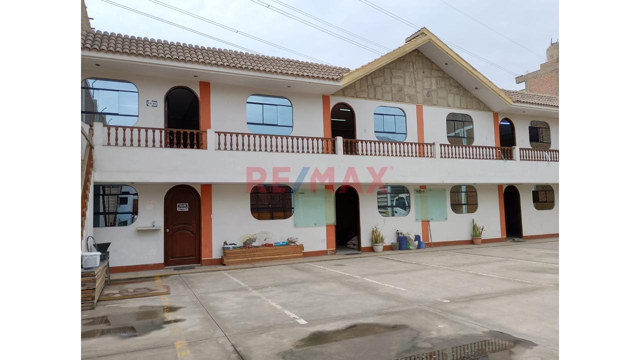 Se Alquila Local De 720 M2 — foto 2