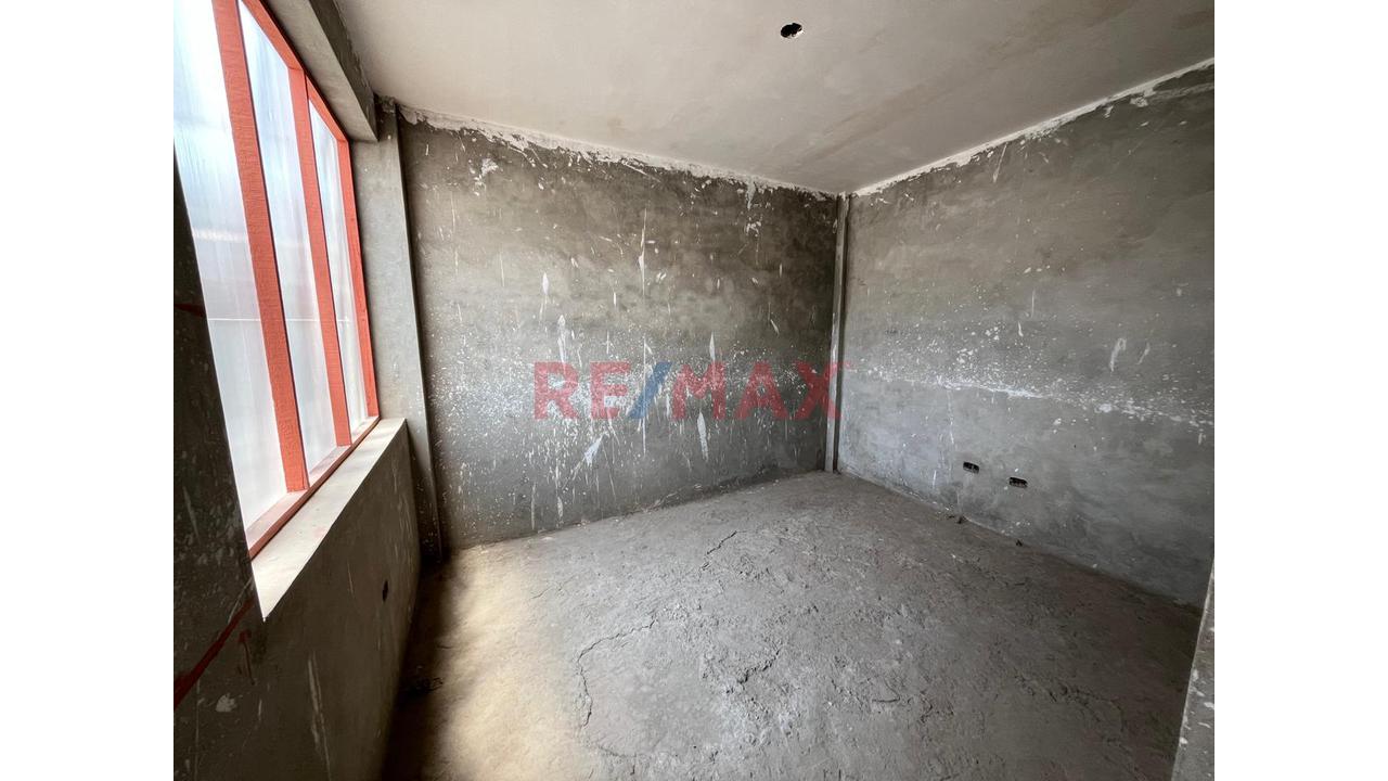 Venta De Amplia Casa En Urb. Monterrico — foto 14