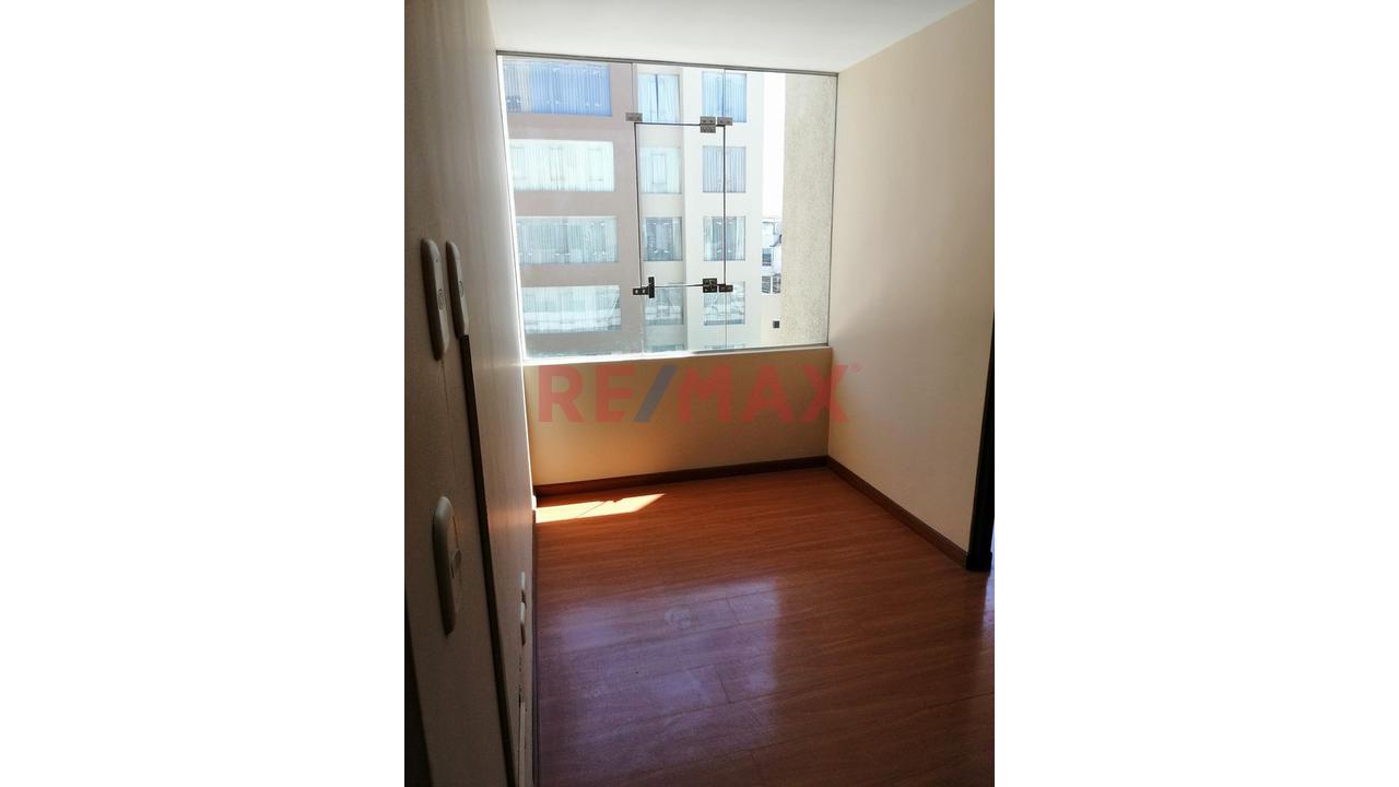 Se Vende Departamento En 3Er Piso En Pancho Fierro - Cayma ✨ — foto 2