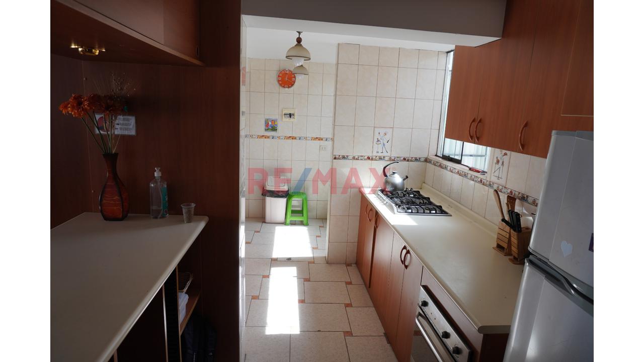 📍 Departamento En Venta  En Urbanización San Francisco Muy Cerca Al Bcp De Huayruropata — foto 5