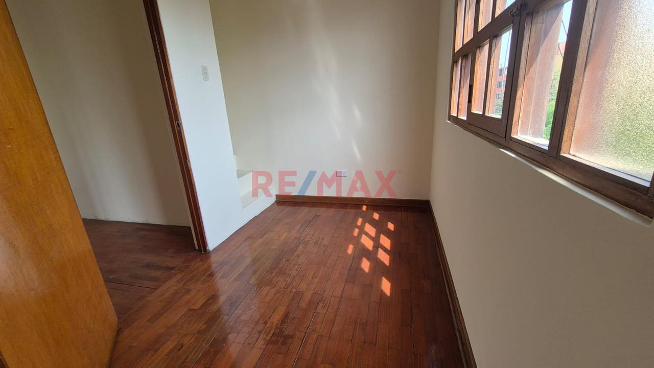 Se Vende Departamento Amplio Con Aires En Último Piso – Jesús María — foto 10