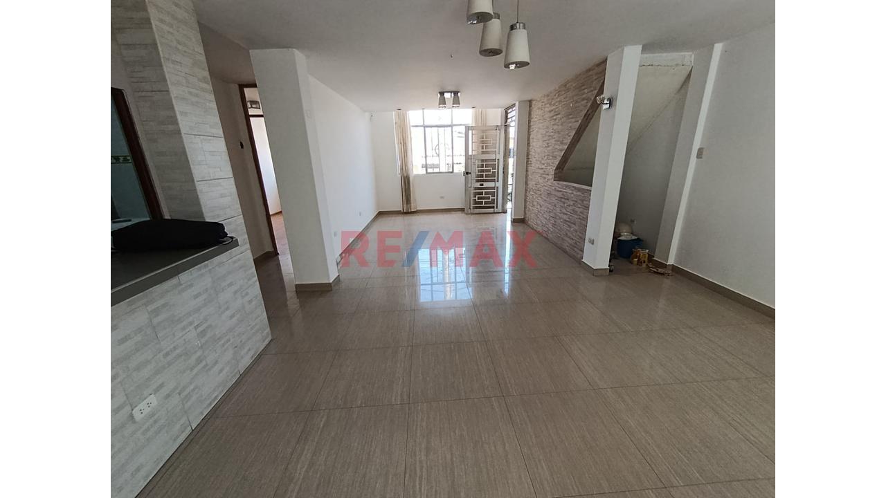 Departamento de 3 dormitorios ubicado en Chiclayo Departamento de 3 dormitorios ubicado en Chiclayo